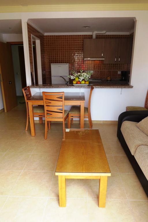 Apartamentos Turisticos Las Yucas Torre Del Mar Buitenkant foto